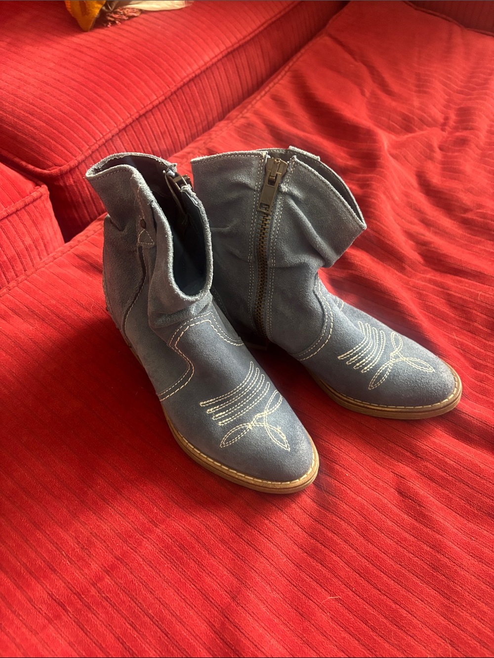 Sundance Blue Suede Western Ankle Boots with White Stitching EUC